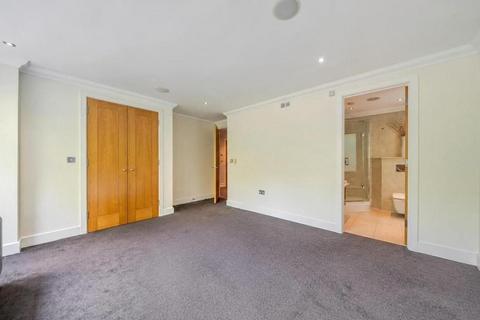 2 bedroom apartment for sale, Old Hill, Chislehurst, Kent, BR7
