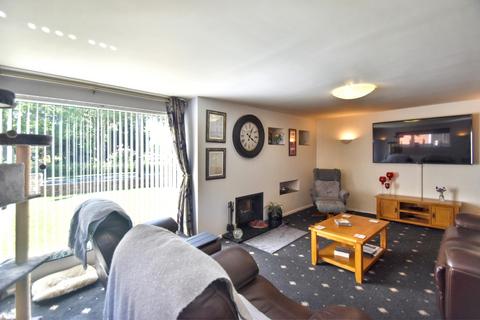 4 bedroom detached house for sale, Burgh Old Road, Skegness, PE25