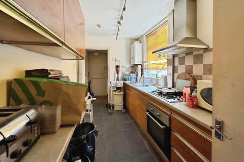 6 bedroom detached house for sale, 147, Bracebridge Street, Nuneaton, Warwickshire CV11 5PD