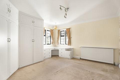 2 bedroom maisonette for sale, Grove Park Road, London, W4