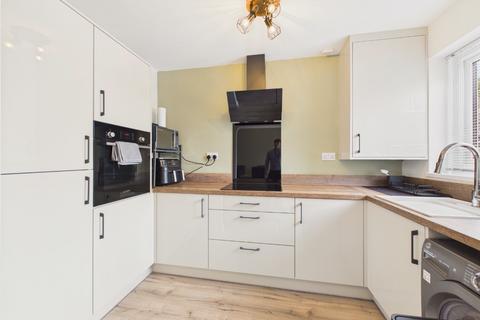 2 bedroom terraced house for sale, Saltshouse Road, Hull, East Riding of Yorkshire, HU8 9EY
