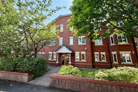2 bedroom ground floor flat for sale, Chelsfield Grove, Chorlton