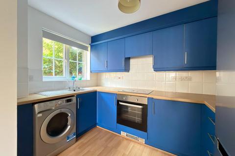 2 bedroom ground floor flat for sale, Chelsfield Grove, Chorlton