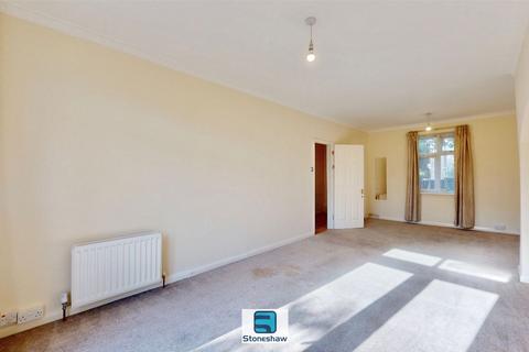 3 bedroom end of terrace house for sale, Heathway, Dagenham, RM9
