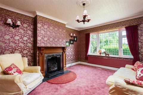 4 bedroom detached bungalow for sale, Sheriff Hutton Road, Strensall, York