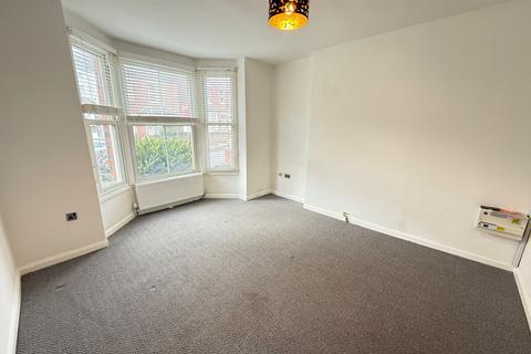 1 bedroom flat to rent, Burford Road, Nottingham, NG7