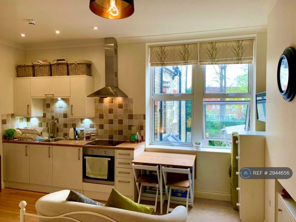 Mill Road, Cambridge, CB1 – pohled 4