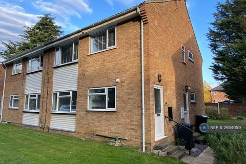 2 bedroom maisonette to rent, Overbrook Close, Gloucester, GL4