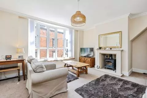 3 bedroom terraced house for sale – pohled 5