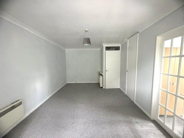 House in Southampton - View 2