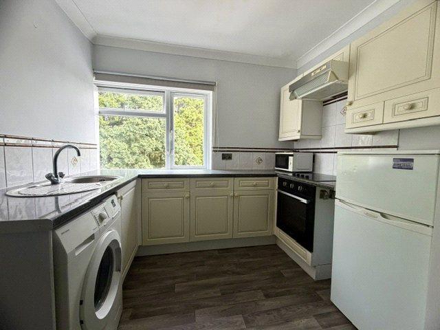 House in Southampton - View 4