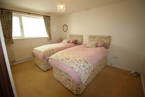2 bedroom detached bungalow to rent, Tenbury Wells, Worcestershire, WR15 8HY