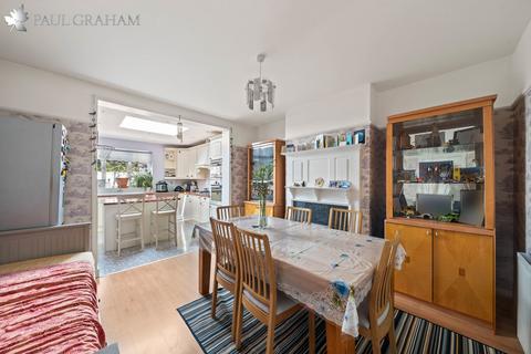 3 bedroom end of terrace house for sale, Stafford Road, South Wallington