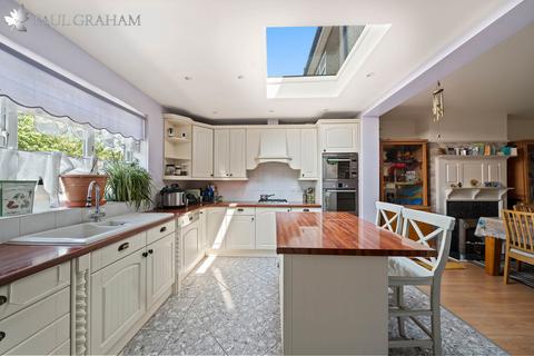 3 bedroom end of terrace house for sale, Stafford Road, South Wallington