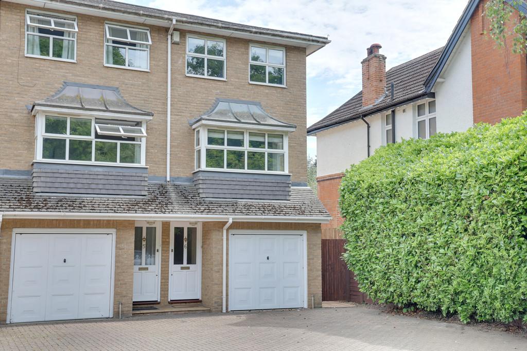 House exterior, garage