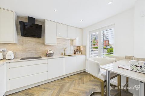 3 bedroom semi-detached house for sale, Bridgeman Way, Lichfield