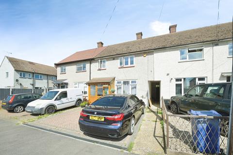 2 bedroom semi-detached house for sale, Araglen Avenue, South Ockendon, RM15