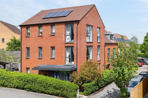 Cane Hill Drive, Coulsdon CR5