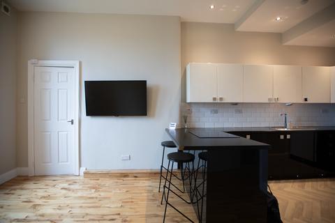 1 bedroom flat for sale, Wellshot Road, Glasgow G32