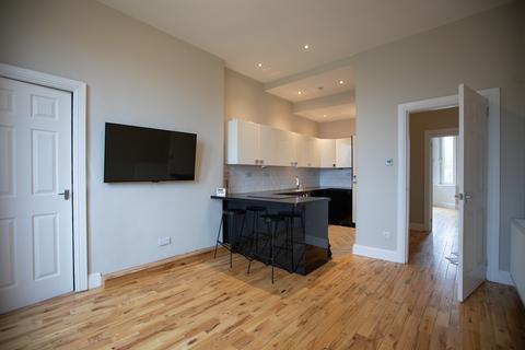 1 bedroom flat for sale, Wellshot Road, Glasgow G32