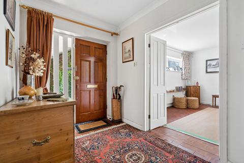 4 bedroom detached house for sale, Barn Close, Farnham Common