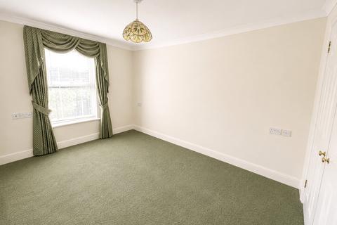 2 bedroom apartment for sale, Draper Close, Hounslow TW7