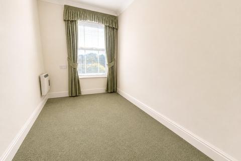 2 bedroom apartment for sale, Draper Close, Hounslow TW7