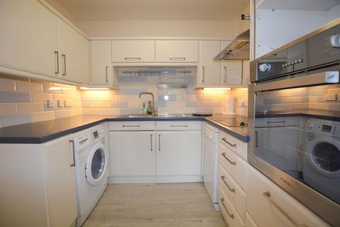 undefined, Uxbridge Road, Hatch End