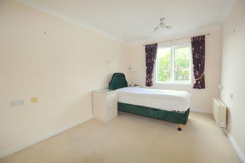 undefined, Uxbridge Road, Hatch End
