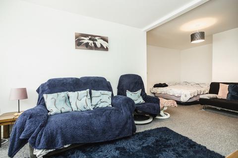 2 bedroom flat for sale, Sheffield Road, Chesterfield S41