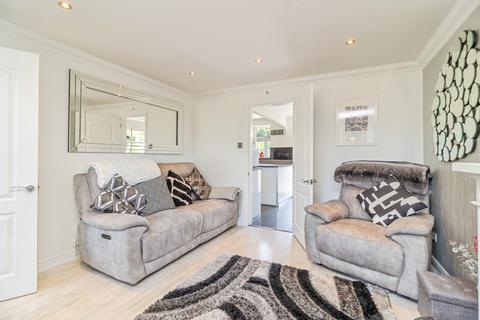 4 bedroom detached house for sale, Parsley Close, Walnut Tree, Milton Keynes, MK7