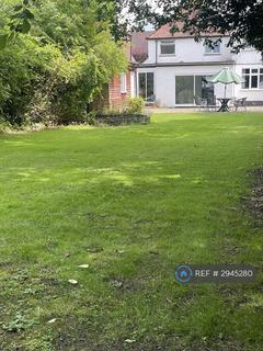 1 bedroom in a house share to rent, Deacons Hill Road, Borehamwood, WD6