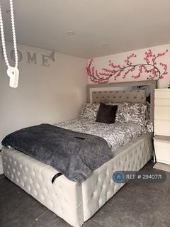 1 bedroom in a house share to rent, Goudhurst Road, Bromley, BR1