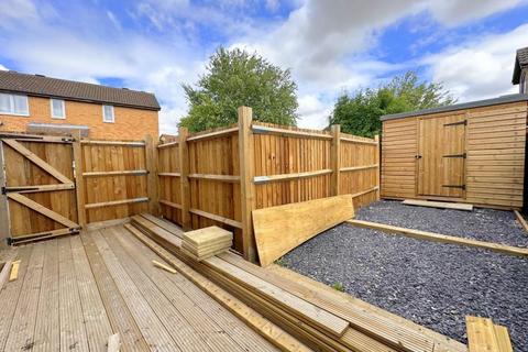 1 bedroom cluster house for sale, Furze Close, Luton, LU2