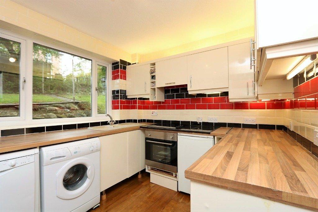 Apartment in Glasgow - View 5