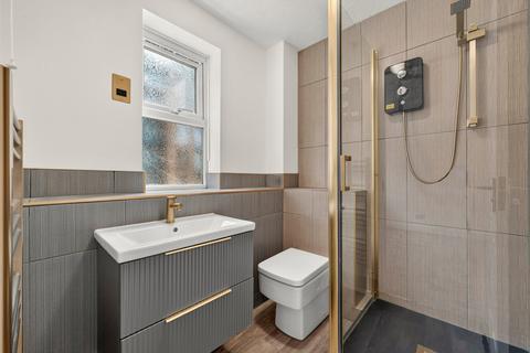 4 bedroom terraced house for sale, Plough Way, London, SE16