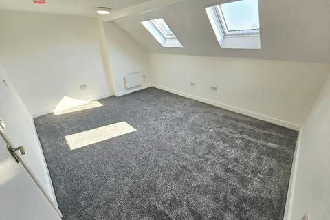1 bedroom flat to rent, Mauldeth Road, Burnage, Manchester, M19