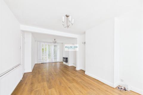 3 bedroom semi-detached house for sale, Felbridge Avenue, Harrow HA7