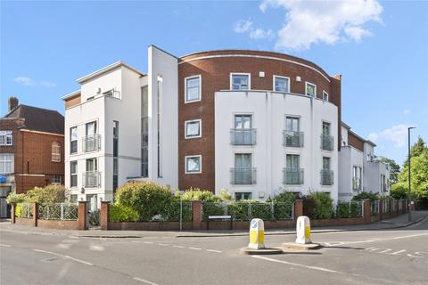 2 bedroom flat for sale, Oatlands Avenue, Weybridge, Surrey, KT13