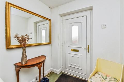 3 bedroom terraced house for sale, Clifton Close, Chippenham