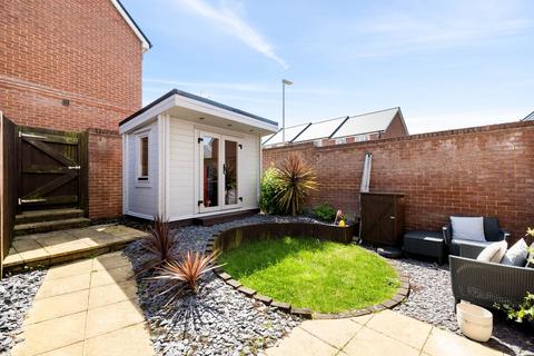 3 bedroom end of terrace house for sale, Westbrook Drive, Folkestone, CT20