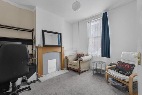 2 bedroom terraced house for sale, Birchmore Road, Gloucester GL1