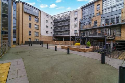 2 bedroom flat for sale, Barrland Street, Polokshields, Glasgow, G41