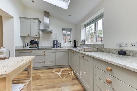 4 bedroom detached house to rent, Hillfield Road, Peterborough PE8