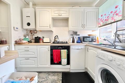 2 bedroom terraced bungalow for sale, 116a Germander Place Conniburrow Milton Keynes MK14 7DP