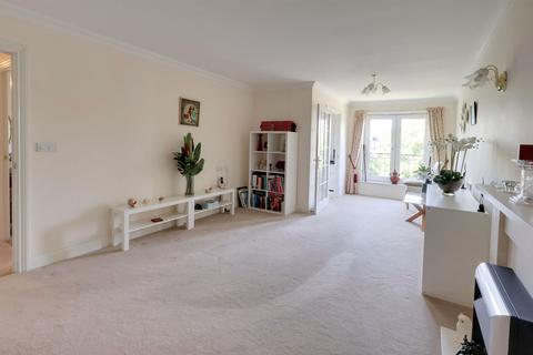 2 bedroom flat for sale, Mildred Court, Bingham Road, Addiscombe