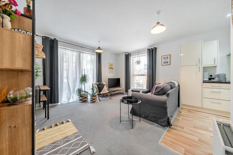 1 bedroom apartment for sale, Callender Road, Erith