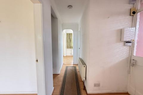 3 bedroom semi-detached bungalow for sale, Moor Park Court, Dewsbury