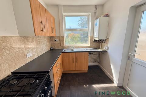 2 bedroom terraced house to rent, Charlesworth Street, Chesterfield S44