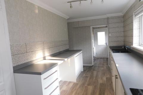 2 bedroom maisonette for sale, Lloyds Avenue, Swffryd, CRUMLIN